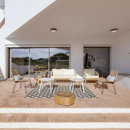 Sunset - Luxury With Superb Pool And Great Views