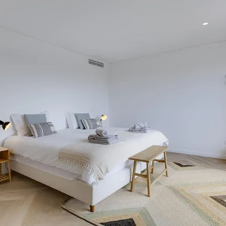 Sunset - Luxury With Superb Pool And Great Views *