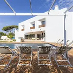 Villa Sunset - Luxury With Superb Pool And Great Views Faro