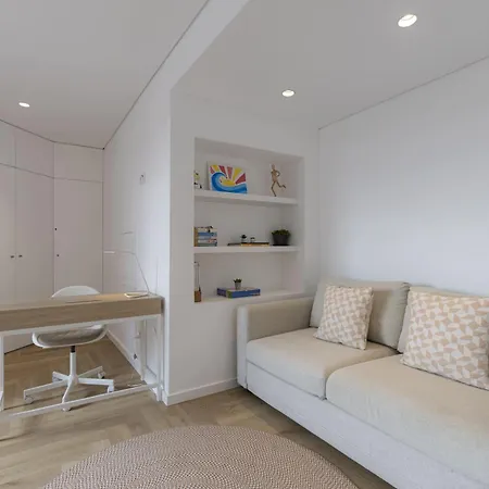 Вилла Sunset - Luxury With Superb Pool And Great Views