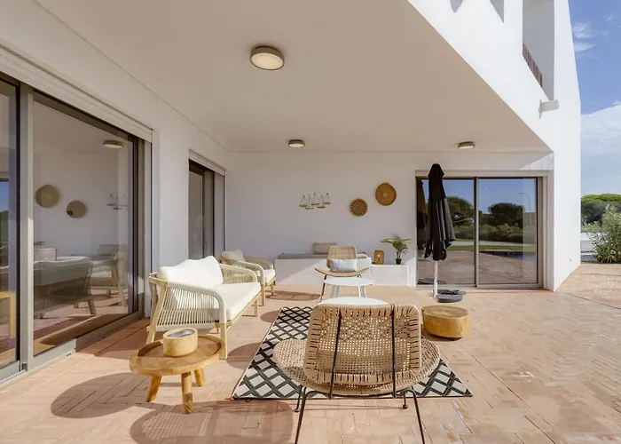 Sunset - Luxury With Superb Pool And Great Views Villa