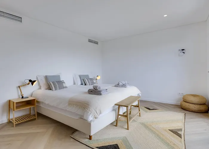 Sunset - Luxury With Superb Pool And Great Views *